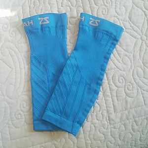 Zensah running compression sleeves